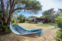 Tasman Surf House - so close to the beach - Australian Directory
