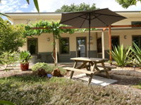The Grape and Olive at Willunga - Australian Directory