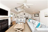 The Hamptons Beach House on Dutchies - Seniors Australia