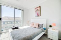 The Heart of Northbridge with Complimentary Parking Wifi  Netflix - Click Find