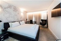 The Nest - Elegant Private Room Near The City  Roof Terrace - Internet Find