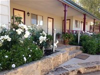 The Nosh  Nod - Avon Terrace - Australian Directory