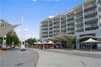 The Oaks Waterfront Resort Unit 509 - Australian Directory