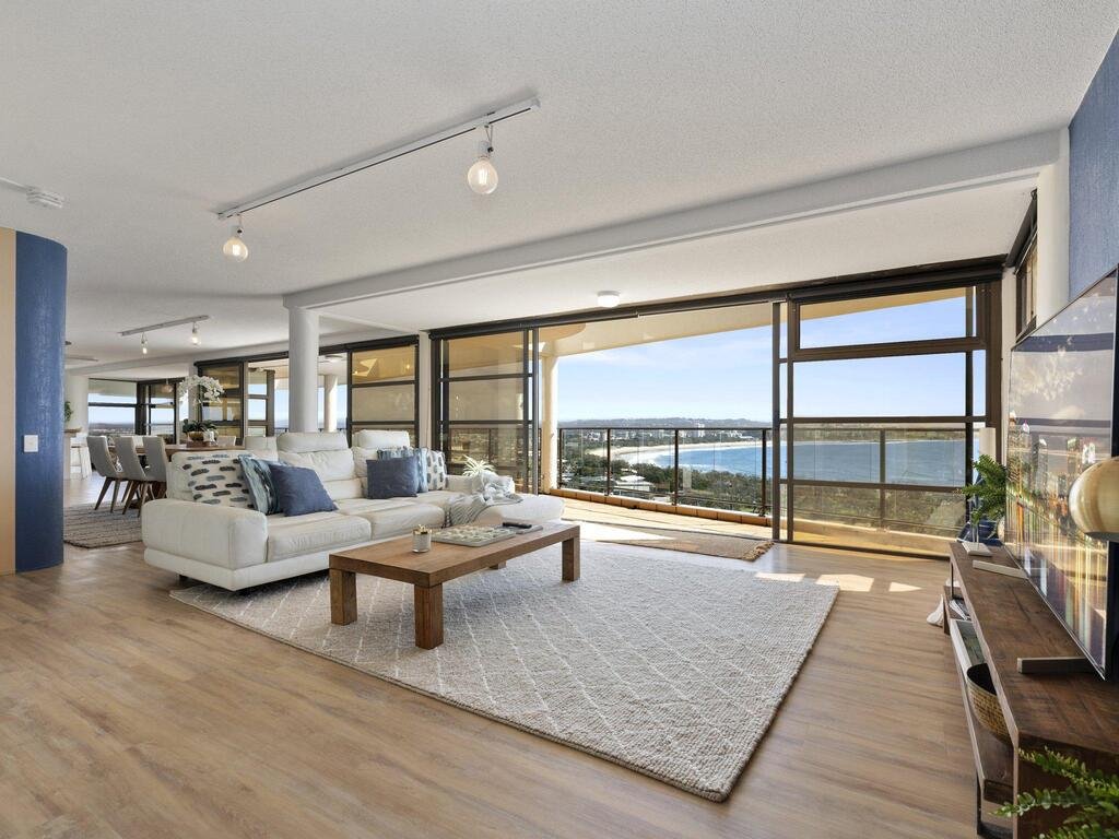 The Penthouse @ Point Cartwright - INSTANT HOTEL WINNER 2019 - thumb 0
