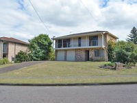 The Verandah' 9 Hanson Avenue - fantastic child friendly home