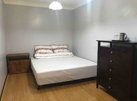 Thomastown antique house en-suite room - DBD