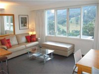 Thredbo Village 3-Bedroom Apartment with Fantastic Views - Internet Find