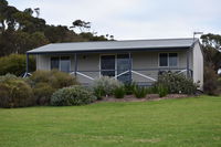 Tidal Dreaming Seaview Cottages