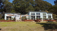 Tilba Coastal Retreat - Internet Find