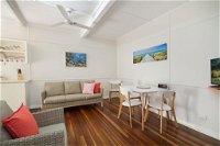 Tondio Terrace Flat 5 - Pet Friendly ground floor budget style accommodation - Click Find