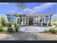 Toot Toot  50s Classic Beach House with Bungalow - Internet Find