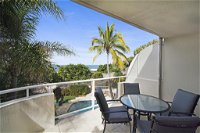 Tropical  modern with rooftop terrace - Seniors Australia