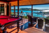 Uisce Luxury Holiday House With Jacuzzi Pool Table Cinema Premium Foxtel And Two Buggies - Adwords Guide