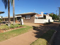 Warrego Motel - Click Find