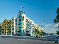 Waterfront Yarra St by Gold Star Stays - Renee