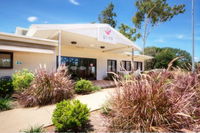 Weipa Motel Resort - Internet Find