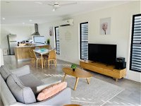 WHITSUNDAY brand new townhouse close to boardwalk - Adwords Guide