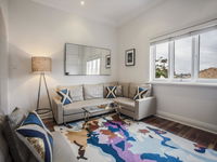 Woollahra Roslyndale Avenue - Click Find