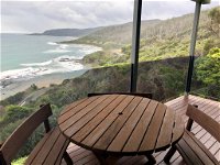 Wye Escape with amazing sweeping ocean views - Internet Find