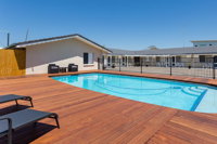 Wynnum Anchor Motel - Australian Directory