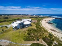 Wytonia Beachfront Accommodation - Seniors Australia