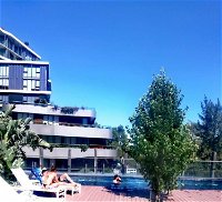 Yarra River Luxury 1BD Apartment - Internet Find