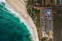 Smiths Beach Resort - Internet Find