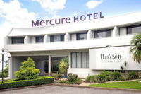 Mercure Charlestown - Petrol Stations