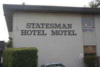 Statesman Hotel - Renee