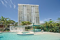 Burleigh Beach Tower - Click Find