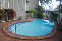 Northpoint Holiday Apartments - Click Find