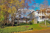 Mole Creek Guest House - Renee