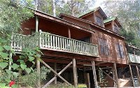 Barrington Wilderness Cedar Lodge Accommodation - Renee