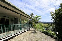 Daintree Riverview - Click Find