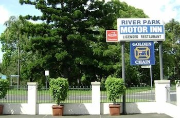 River Park Motor Inn - Click Find