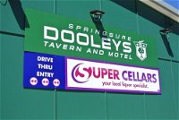 Dooleys Springsure Tavern and Motel - Internet Find