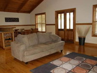 Beachport Retreat Holiday House - Click Find
