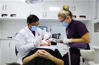 Mackay Dental Clinic - Click Find