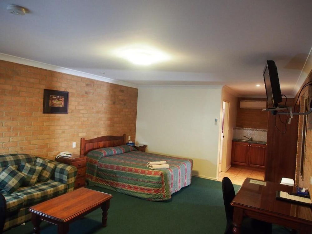 Cobar Town And Country Motor Inn - thumb 3