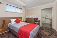 Quality Hotel Bayswater - Click Find