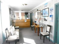 Cooma Country Club Motor Inn - Internet Find