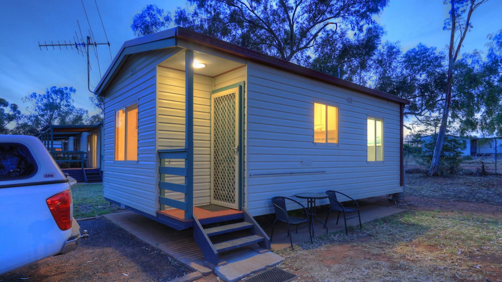 Cobar Caravan Park - thumb 2