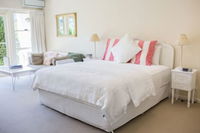 Avoca Valley Bed  Breakfast - Petrol Stations