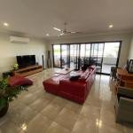 Cooktown Harbour View Luxury Apartments - Renee