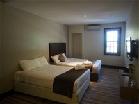 Southern Cross Hotel - Click Find