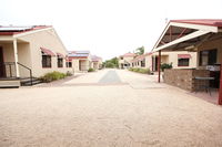 Port Vincent Motel  Apartments - Renee