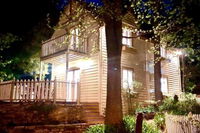 Aldgate Creek Cottage Bed  Breakfast