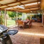 Sunbaker Beach House 4 Mins To Beach Pet Friendly With Fire Pit - thumb 0