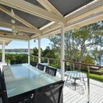 Morisset Bay Waterfront Views Lake House looking over Trinity Marina - Internet Find