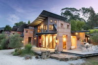 Eco Villa Mt Beauty Near Falls Creek  Bright - Realestate Australia